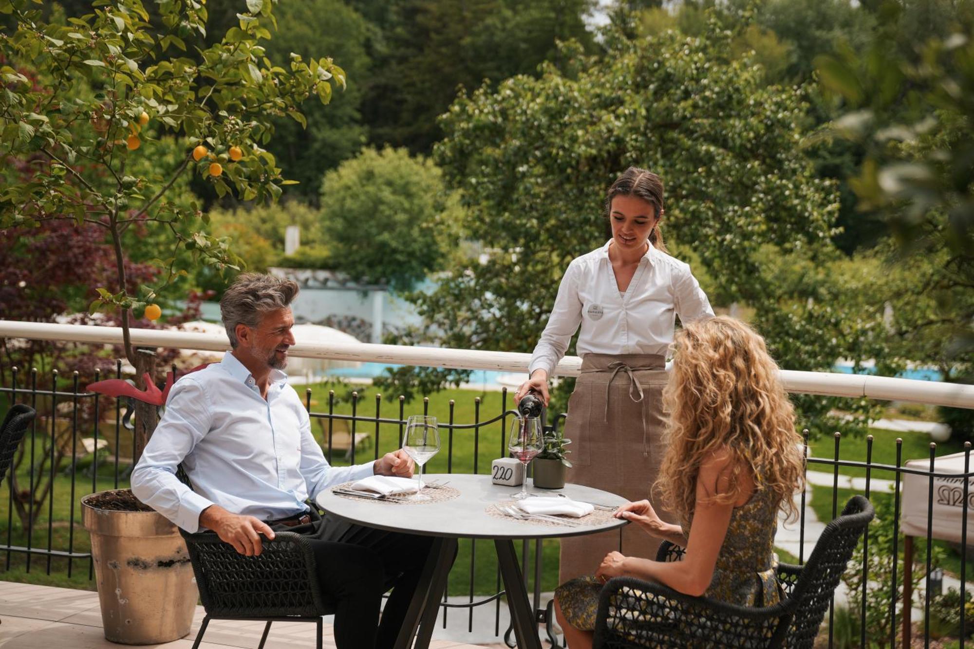 Gartenhotel Moser Appiano Sulla Strada Del Vino Exterior photo